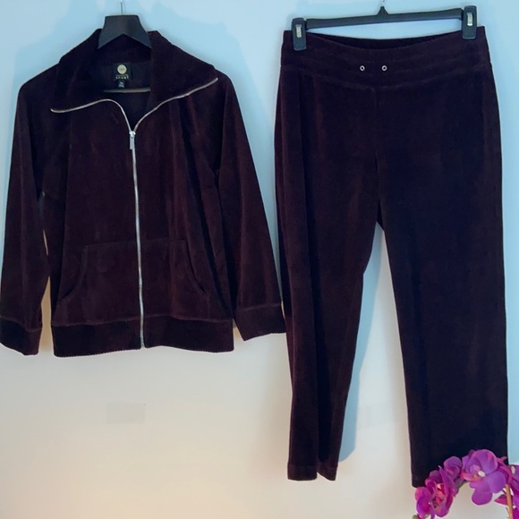 Jones New York Women’s Casual Velour Pants Suit PM - Picture 1 of 6